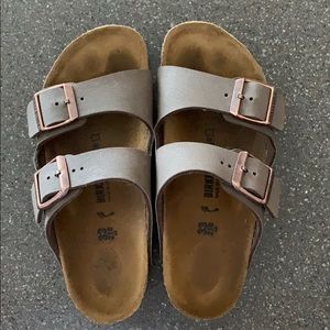 Birkenstock Arizona Sandal Size 33